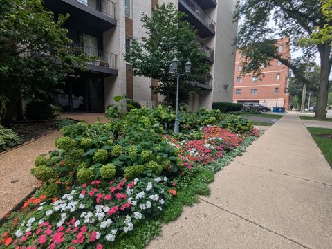 Tiny photo for 410 Ashland Avenue #1A, River Forest, IL 60305 (MLS # 12456440)