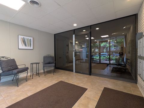 Tiny photo for 410 Ashland Avenue #1A, River Forest, IL 60305 (MLS # 12456440)