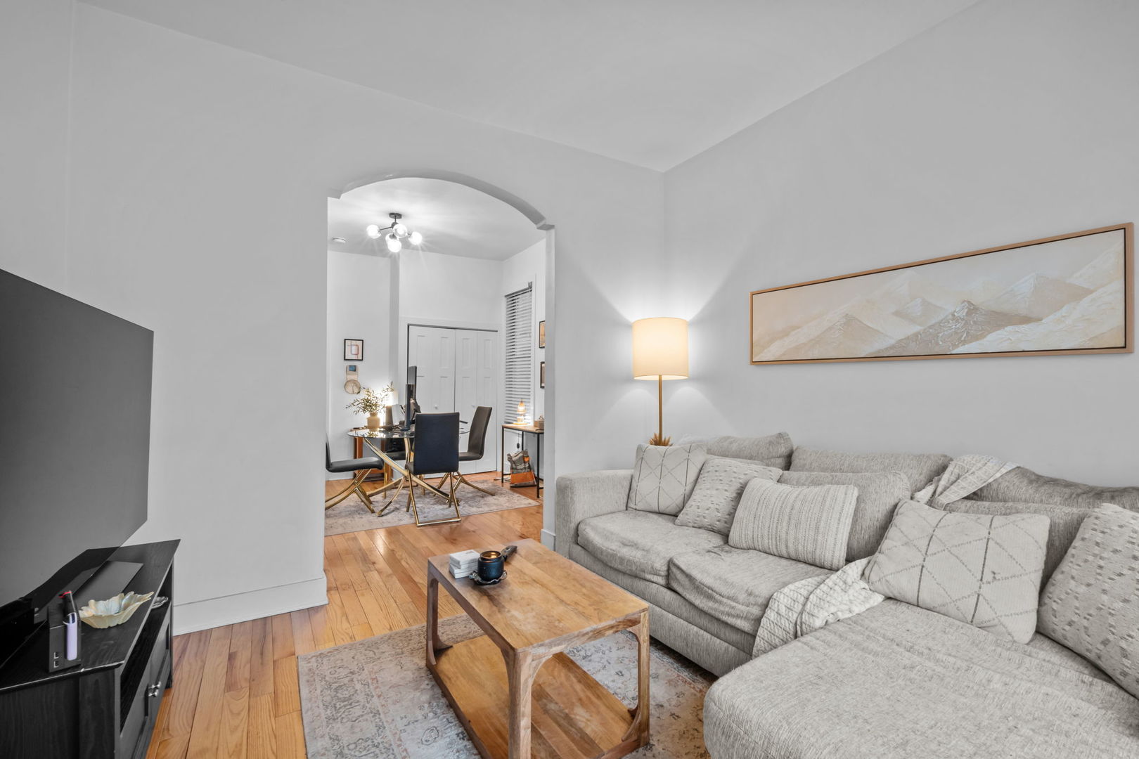 1813 N Kedzie Avenue