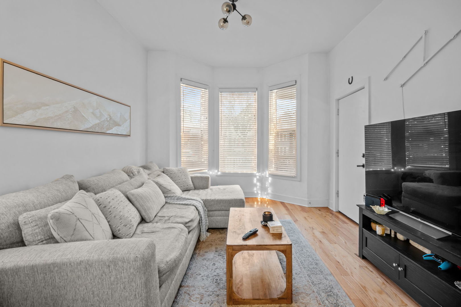 1813 N Kedzie Avenue