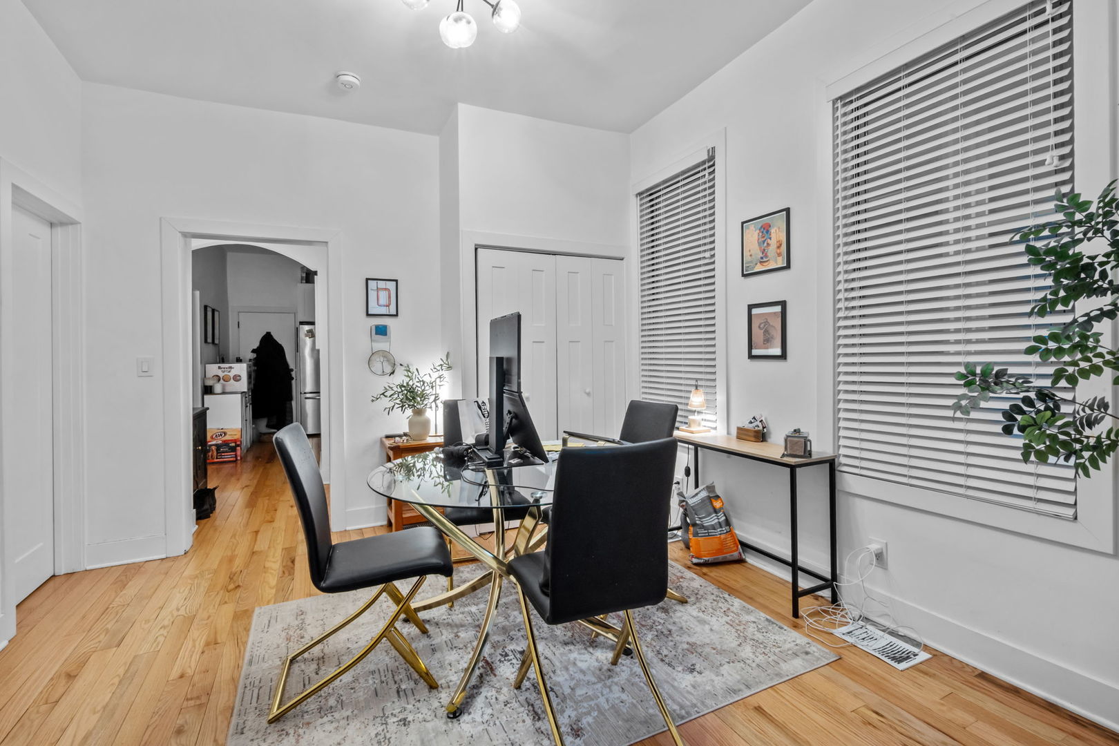 1813 N Kedzie Avenue