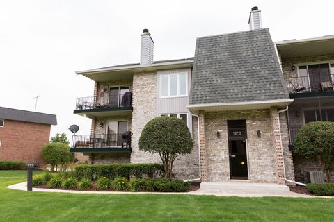 Photo of 15713 OLD ORCHARD Court #2S, Orland Park, IL 60462 (MLS # 12691441)