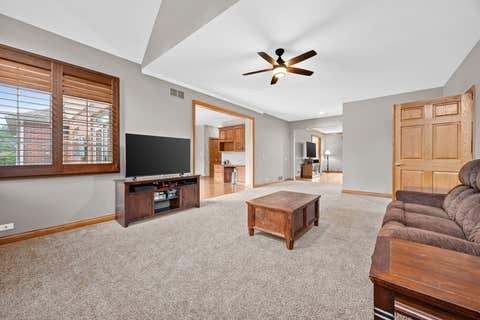 Tiny photo for 21588 Williamsburg Court, Frankfort, IL 60423 (MLS # 12719783)