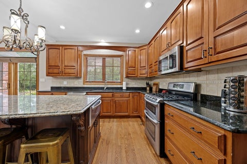 Tiny photo for 21588 Williamsburg Court, Frankfort, IL 60423 (MLS # 12719783)