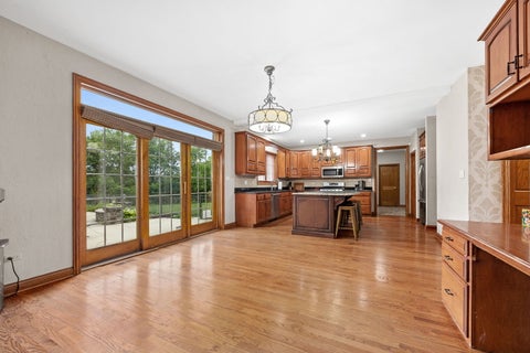Tiny photo for 21588 Williamsburg Court, Frankfort, IL 60423 (MLS # 12719783)