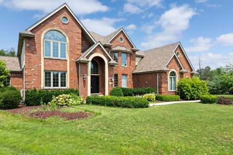 Photo of 21588 Williamsburg Court, Frankfort, IL 60423 (MLS # 12719783)