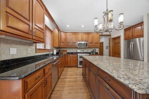 Tiny photo for 21588 Williamsburg Court, Frankfort, IL 60423 (MLS # 12719783)