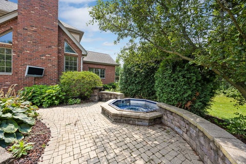 Tiny photo for 21588 Williamsburg Court, Frankfort, IL 60423 (MLS # 12719783)