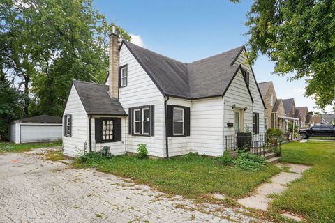 Tiny photo for 10417 W Palmer Avenue, Melrose Park, IL 60164 (MLS # 12483228)