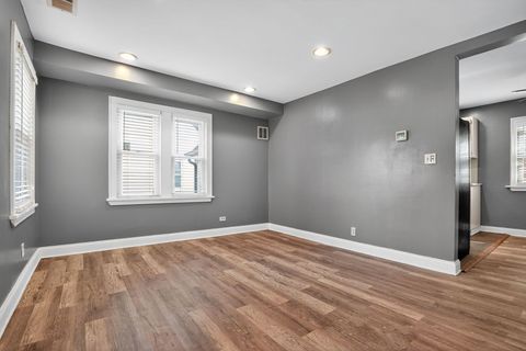 Tiny photo for 10417 W Palmer Avenue, Melrose Park, IL 60164 (MLS # 12483228)