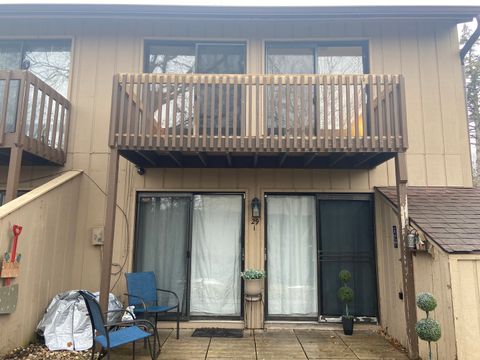 A home in Fox Lake