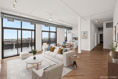 Tiny photo for 1735 W Diversey Parkway #615, Chicago, IL 60614 (MLS # 12540538)