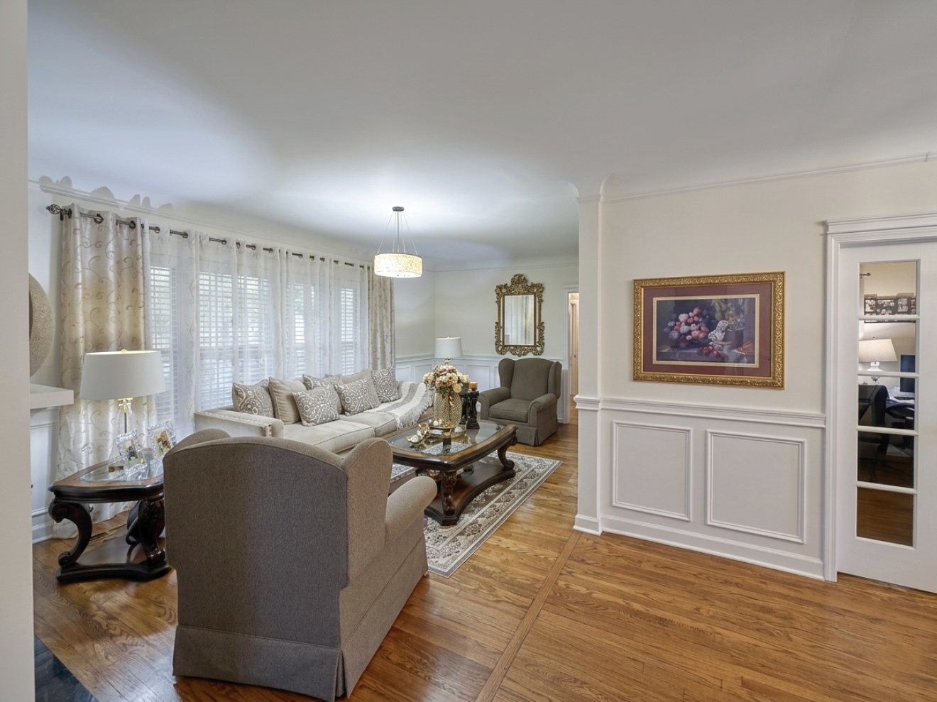 5549 N Parkside Avenue