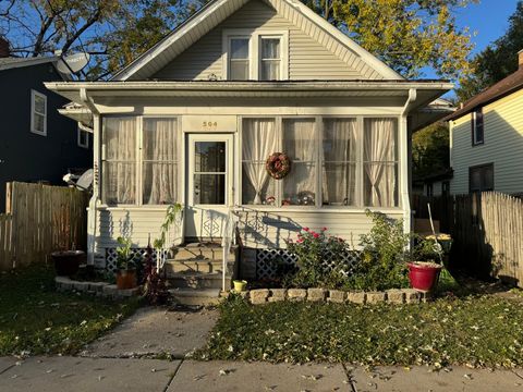 Photo of 504 5th Avenue, Aurora, IL 60505 (MLS # 12537762)