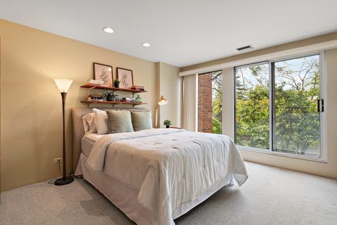 Tiny photo for 5020 Arbor Lane #203, Northfield, IL 60093 (MLS # 12476050)