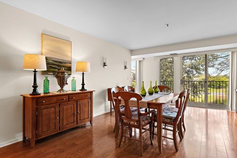 Tiny photo for 5020 Arbor Lane #203, Northfield, IL 60093 (MLS # 12476050)