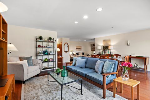 Tiny photo for 5020 Arbor Lane #203, Northfield, IL 60093 (MLS # 12476050)