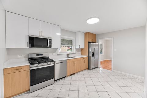 Tiny photo for 10844 S MORGAN Street, Chicago, IL 60643 (MLS # 12506375)