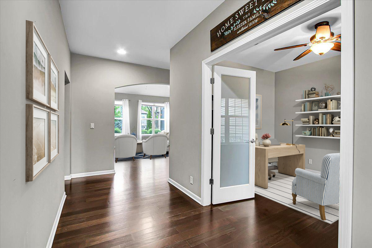 1131 Clearwater Drive
