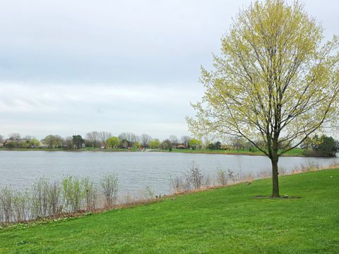 Tiny photo for Vernon Hills, IL 60061 (MLS # 12575460)