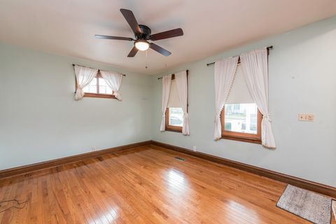 Tiny photo for 511 Chestnut Street, Waukegan, IL 60085 (MLS # 12499443)