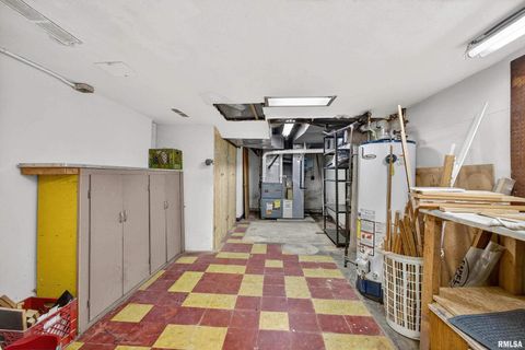 Tiny photo for 1228 COFFELT Avenue, Bettendorf, IA 52722 (MLS # 12591415)