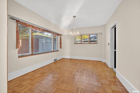 Tiny photo for 1228 COFFELT Avenue, Bettendorf, IA 52722 (MLS # 12591415)