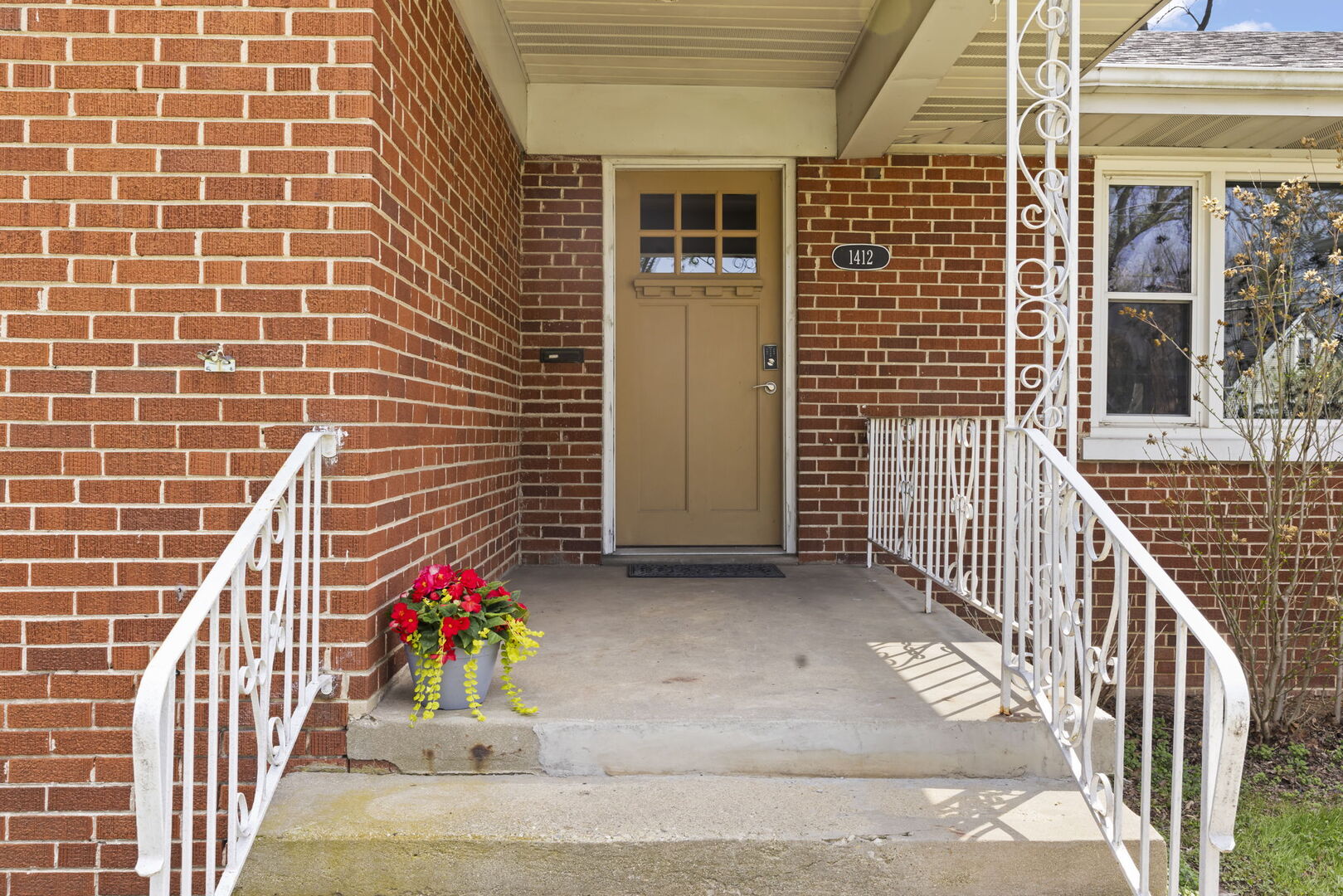 1412 Avery Avenue