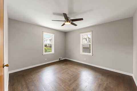 Tiny photo for 1412 Avery Avenue, Wheaton, IL 60187 (MLS # 12620041)
