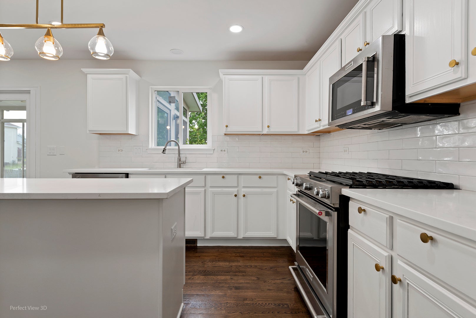 206 CHRISTINE Way