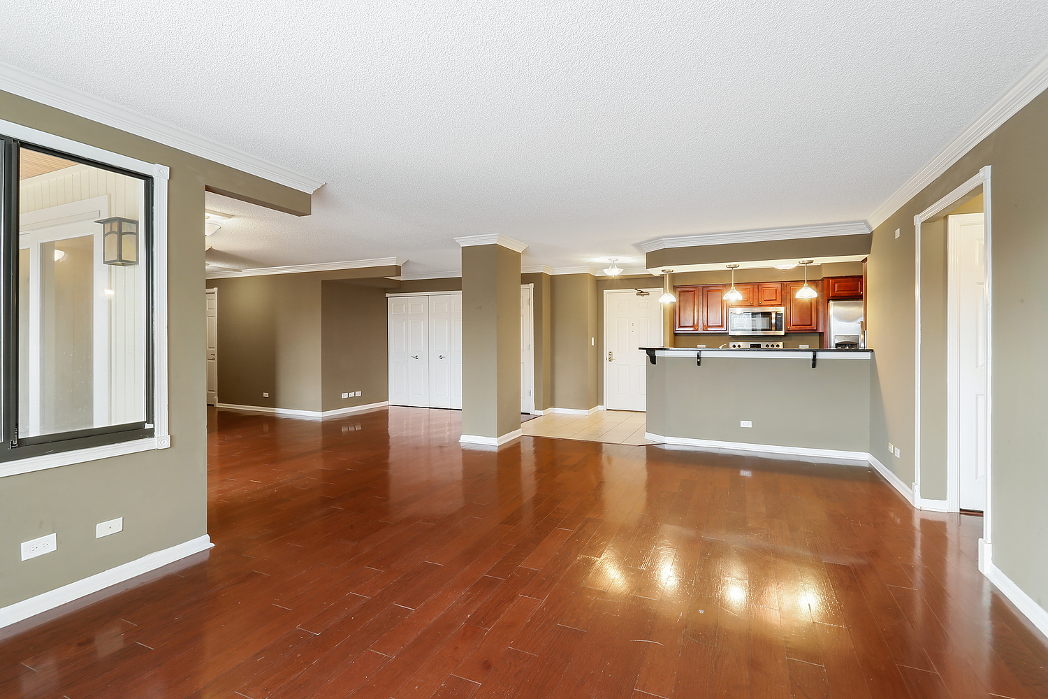 470 Fawell Boulevard 320