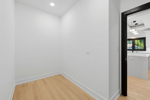 Tiny photo for 9235 Crescent Court, Oak Lawn, IL 60453 (MLS # 12778777)