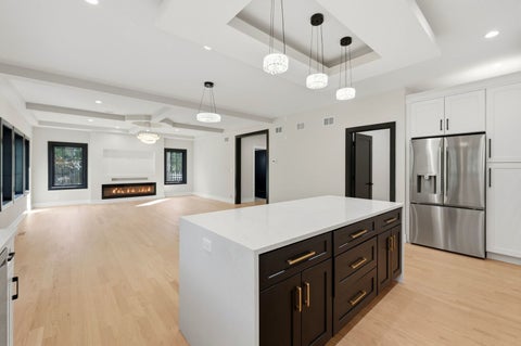 Tiny photo for 9235 Crescent Court, Oak Lawn, IL 60453 (MLS # 12778777)