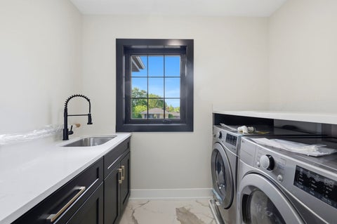 Tiny photo for 9235 Crescent Court, Oak Lawn, IL 60453 (MLS # 12778777)