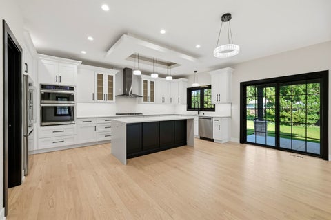 Tiny photo for 9235 Crescent Court, Oak Lawn, IL 60453 (MLS # 12778777)