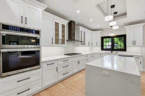 Tiny photo for 9235 Crescent Court, Oak Lawn, IL 60453 (MLS # 12778777)