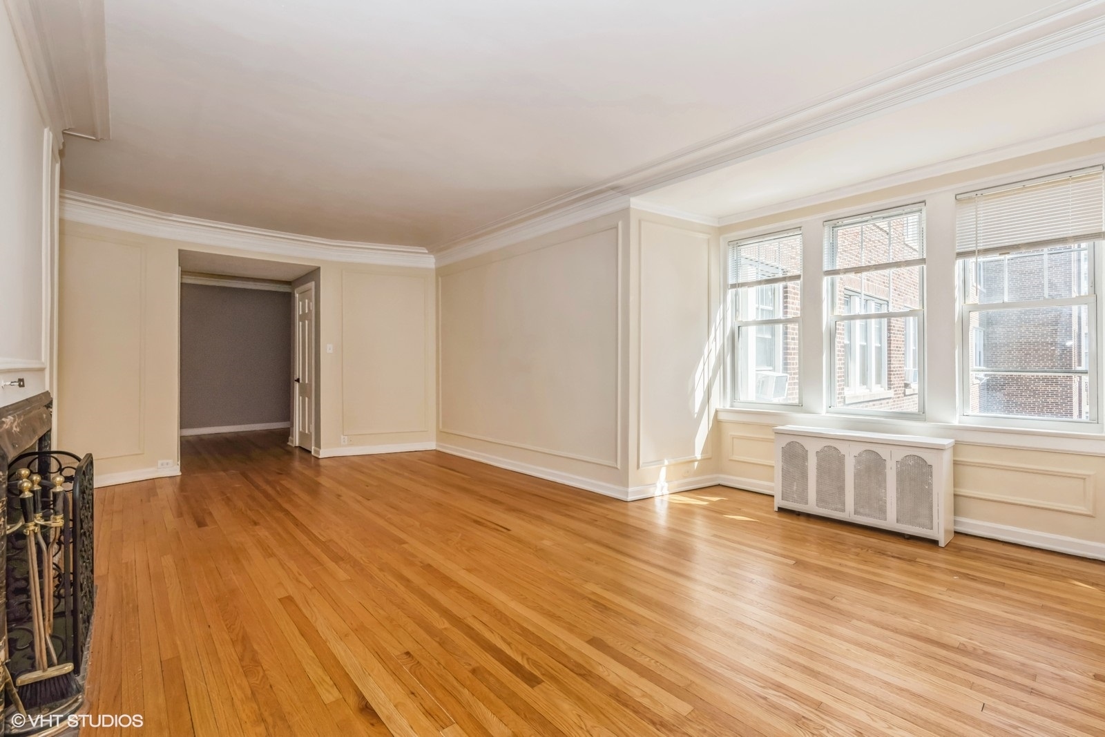 6334 N Sheridan Road 4E