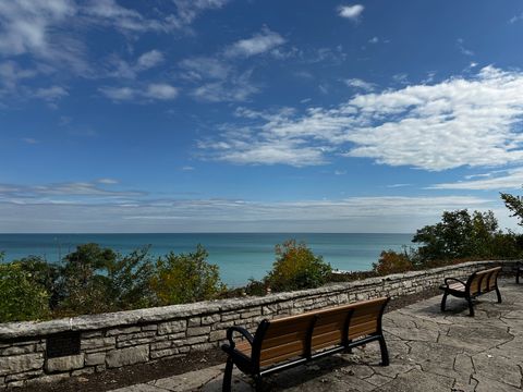 Tiny photo for 315 Hawthorn Avenue #E, Glencoe, IL 60022 (MLS # 12579449)