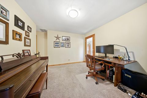 Tiny photo for 1360 Florence Drive, Sycamore, IL 60178 (MLS # 12500263)