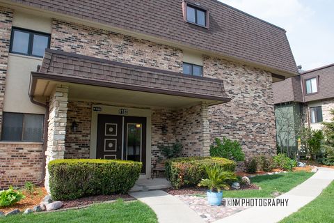 Photo of 9182 South Road #A, Palos Hills, IL 60465 (MLS # 12626876)