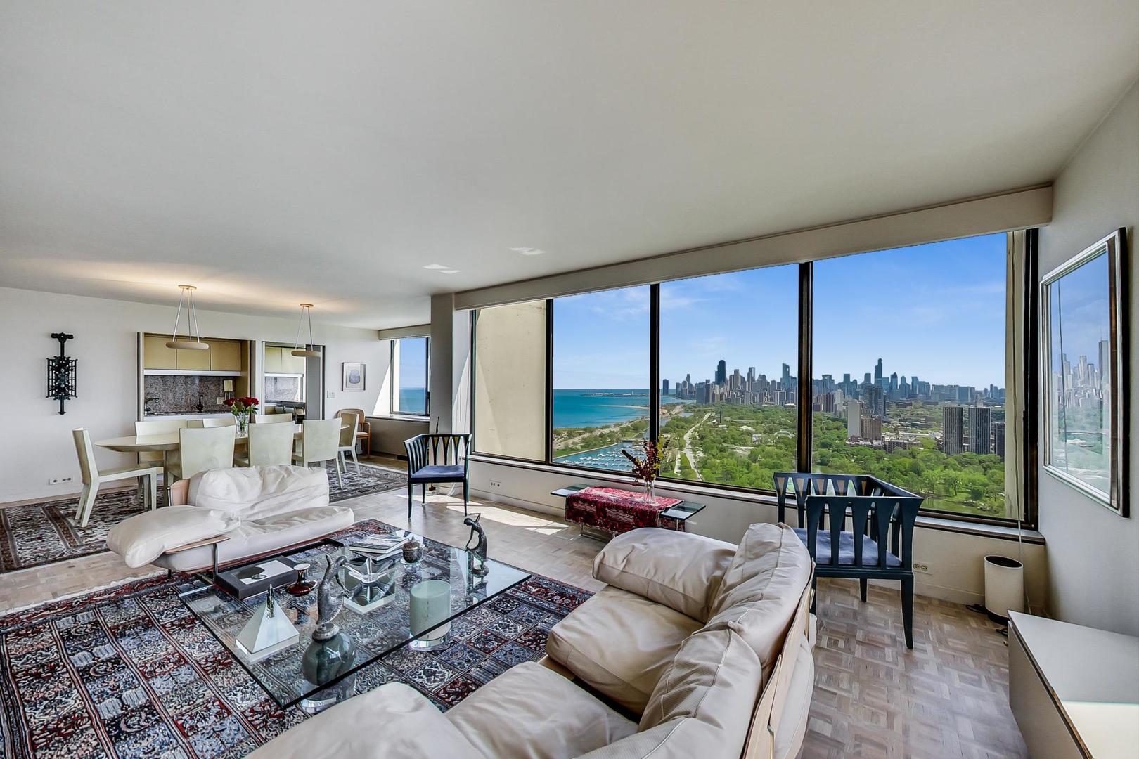 2800 N Lake Shore Drive 4216