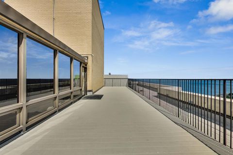 Tiny photo for 2800 N Lake Shore Drive #4216, Chicago, IL 60657 (MLS # 12400067)