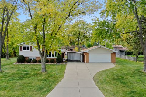 Tiny photo for 9010 S 84th Avenue, Hickory Hills, IL 60457 (MLS # 12524781)