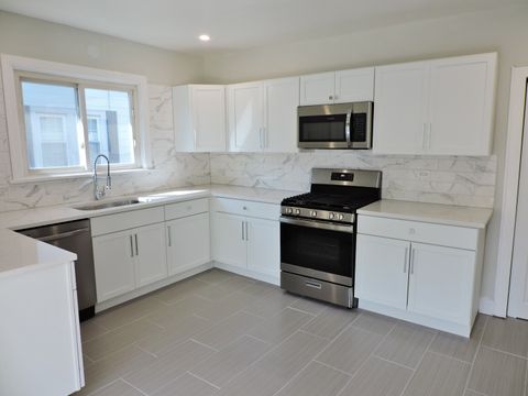 Tiny photo for 3933 Elmwood Avenue, Stickney, IL 60402 (MLS # 12467256)