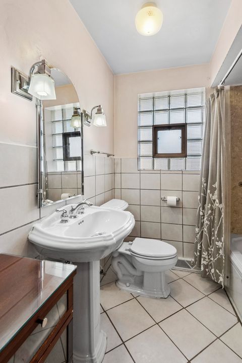 Tiny photo for Lincolnwood, IL 60712 (MLS # 12610339)