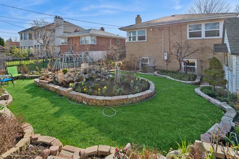 Tiny photo for Lincolnwood, IL 60712 (MLS # 12610339)