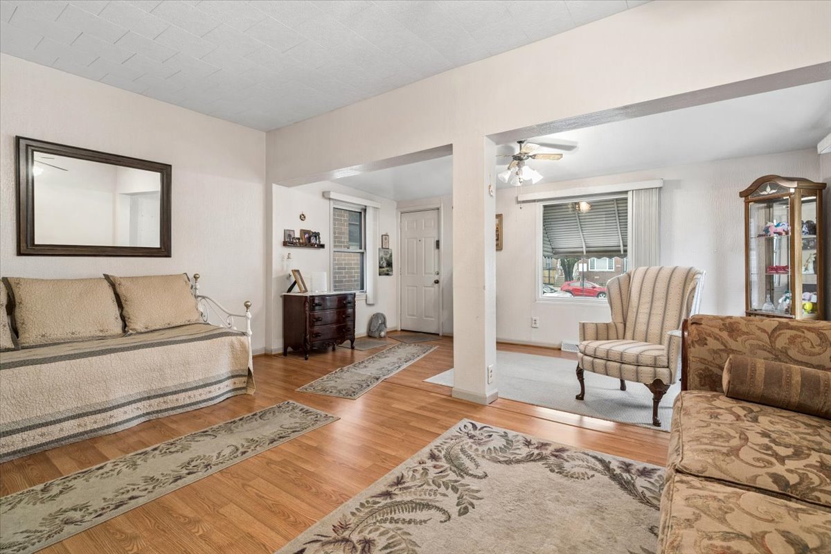 3725 N Nordica Avenue