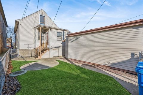 Tiny photo for 3725 N Nordica Avenue, Chicago, IL 60634 (MLS # 12584913)