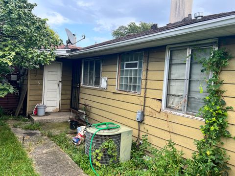Tiny photo for 3214 W Lydia Avenue, Robbins, IL 60472 (MLS # 12488393)