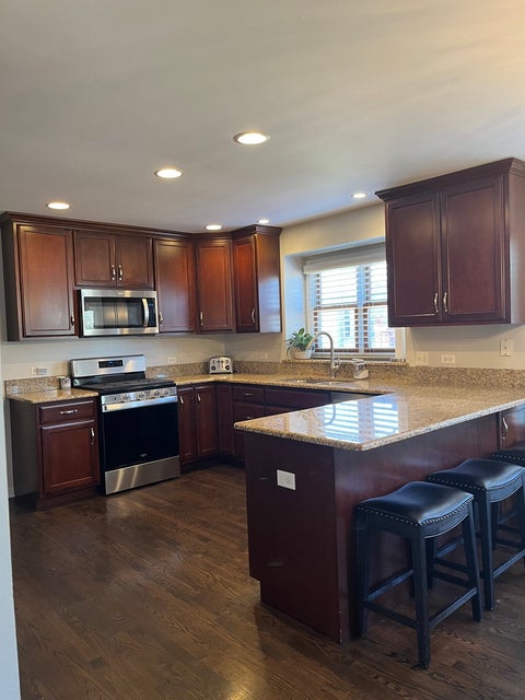 Tiny photo for 553 Danbury Drive, Oswego, IL 60543 (MLS # 12722951)